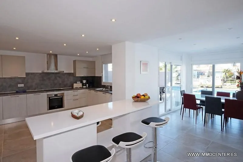 Lv02 Villa Empuriabrava